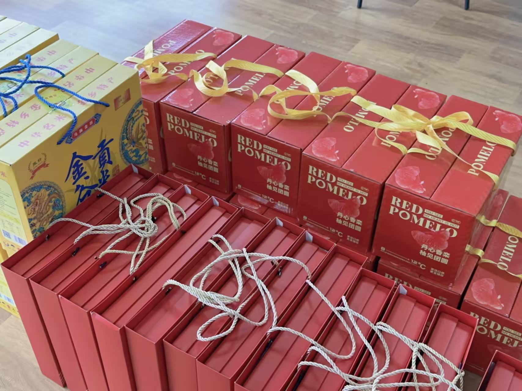 一份中秋禮，萬般關懷情